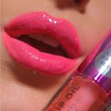 maslo-za-ustni-makeup-revolution-glaze-lip-oil-nyuans-glam-pink-46-ml-4.jpg